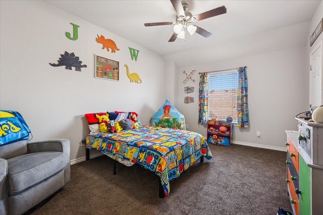 868 Valley Ridge Road, Burleson, TX 76028