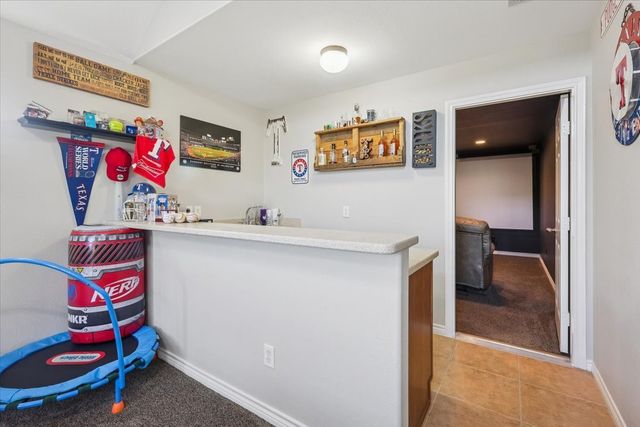 868 Valley Ridge Road, Burleson, TX 76028