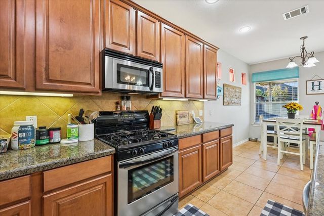 868 Valley Ridge Road, Burleson, TX 76028