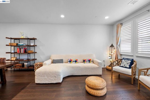 3832 Camino Loop, Dublin, CA 94568