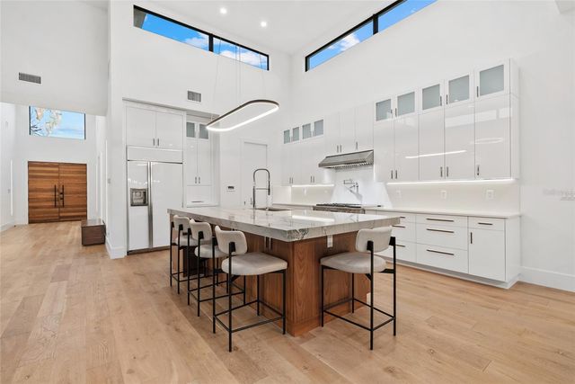 1429 WESTBROOK DRIVE, Sarasota, FL 34231