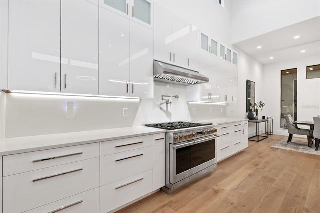 1429 WESTBROOK DRIVE, Sarasota, FL 34231