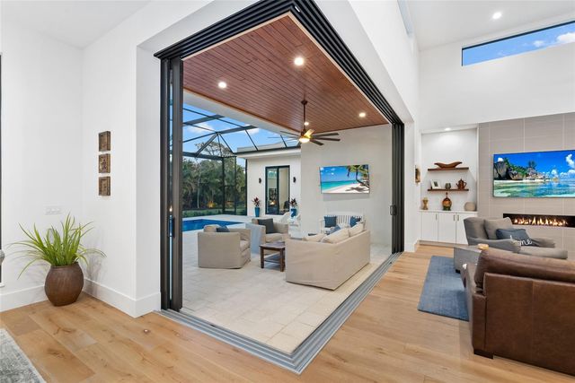 1429 WESTBROOK DRIVE, Sarasota, FL 34231