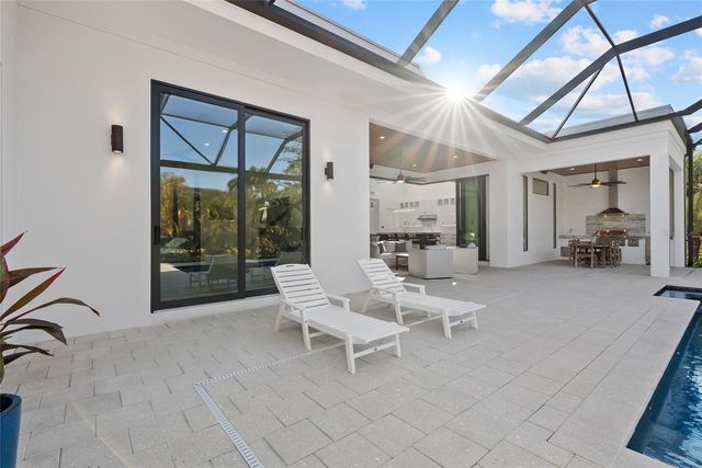 1429 WESTBROOK DRIVE, Sarasota, FL 34231