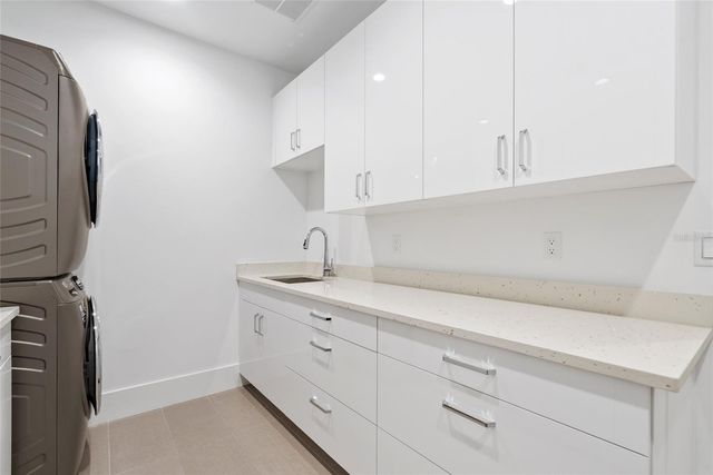 1429 WESTBROOK DRIVE, Sarasota, FL 34231