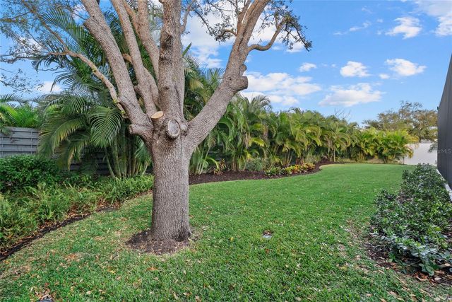 1429 WESTBROOK DRIVE, Sarasota, FL 34231