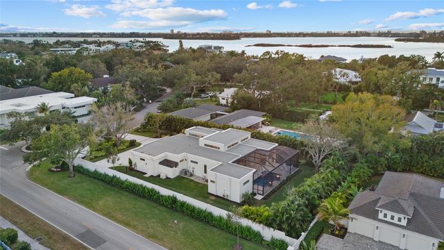 1429 WESTBROOK DRIVE, Sarasota, FL 34231