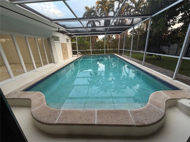 2134 SW 99th Ave 2134, Miami, FL 33165