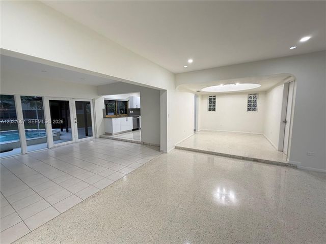 2134 SW 99th Ave 2134, Miami, FL 33165