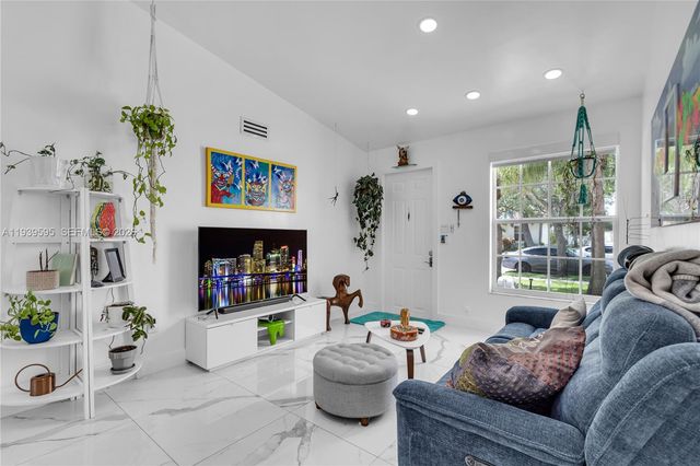 18801 SW 25th Court, Miramar, FL 33029
