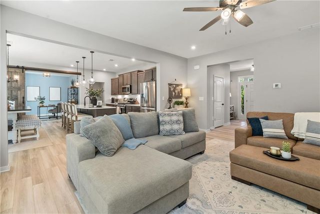 8530 Scenic Ridge Way, Ball Ground, GA 30107