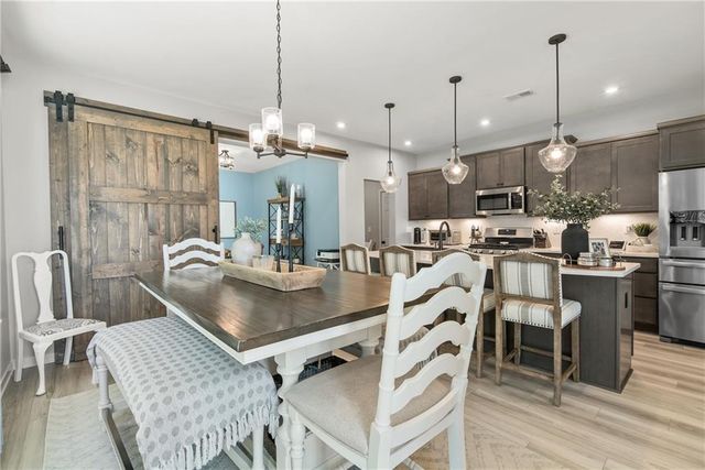 8530 Scenic Ridge Way, Ball Ground, GA 30107