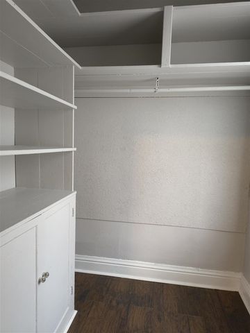 1560 6th Street, Muskegon, MI 49441