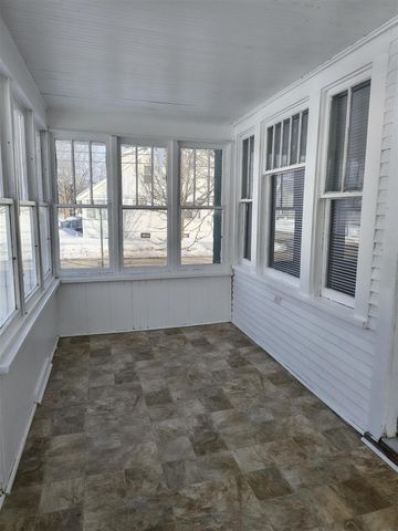 1560 6th Street, Muskegon, MI 49441