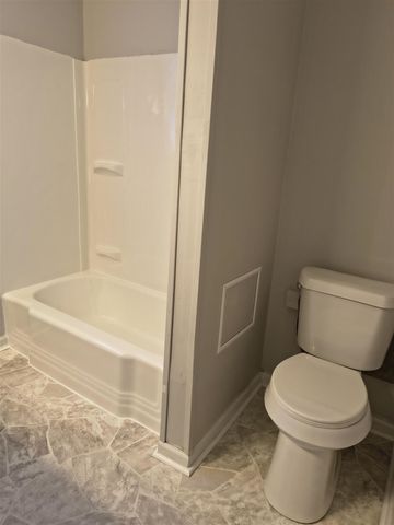 1560 6th Street, Muskegon, MI 49441