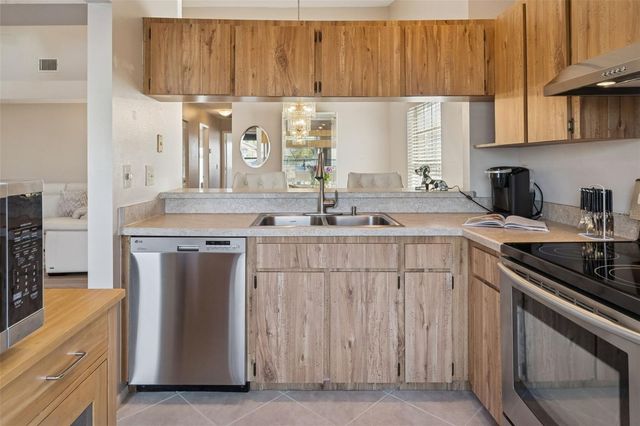 3766 EL CAMINO COURT, Largo, FL 33771