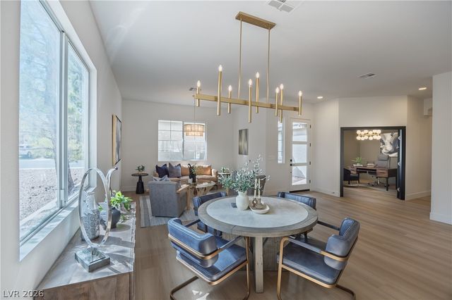 2516 Silver Beach Drive, Henderson, NV 89052