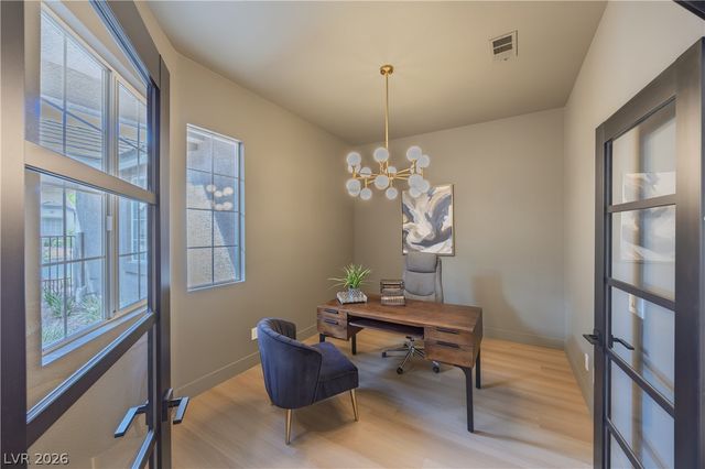 2516 Silver Beach Drive, Henderson, NV 89052