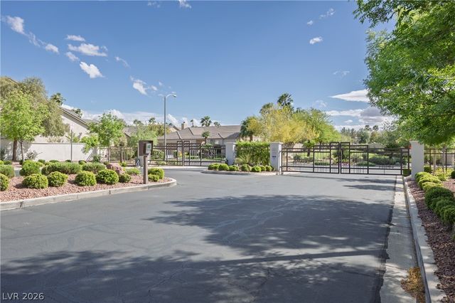 2516 Silver Beach Drive, Henderson, NV 89052