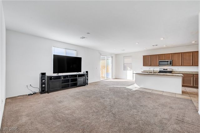 131 Red Sandstone Avenue, North Las Vegas, NV 89031