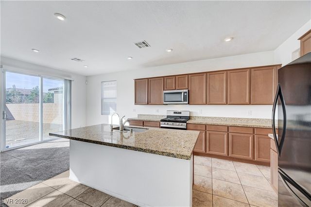 131 Red Sandstone Avenue, North Las Vegas, NV 89031