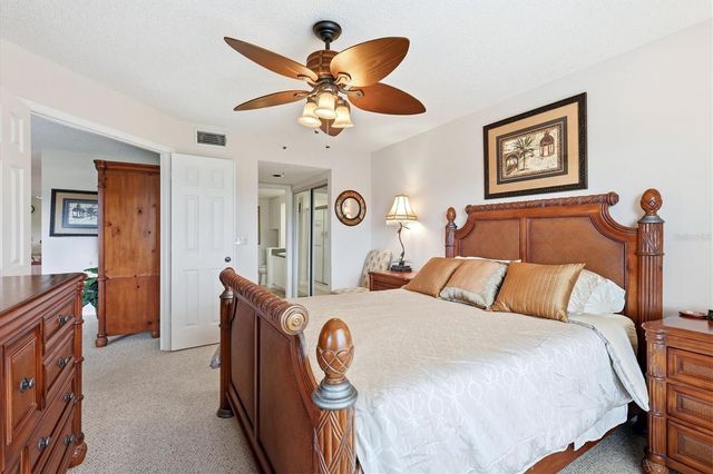 823 WEXFORD BOULEVARD 823, Venice, FL 34293