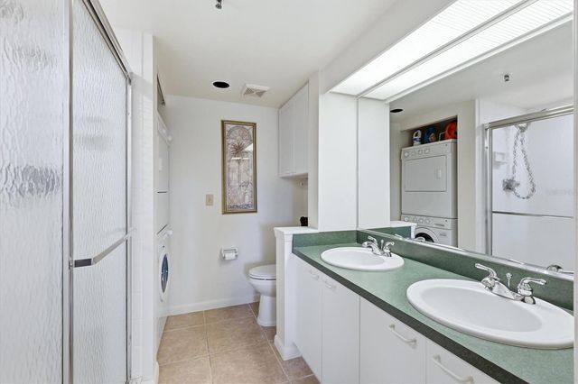 823 WEXFORD BOULEVARD 823, Venice, FL 34293