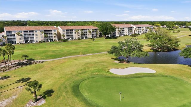 823 WEXFORD BOULEVARD 823, Venice, FL 34293