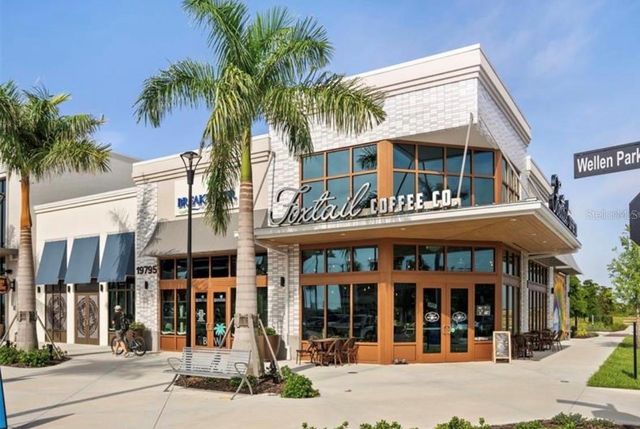 823 WEXFORD BOULEVARD 823, Venice, FL 34293