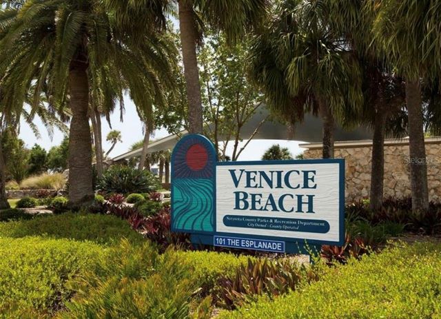 823 WEXFORD BOULEVARD 823, Venice, FL 34293