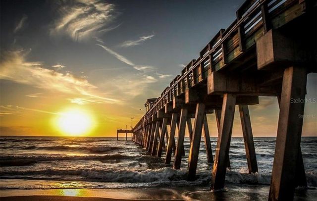 823 WEXFORD BOULEVARD 823, Venice, FL 34293