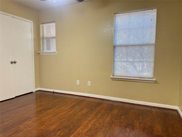 15711 Western Skies Drive, Houston, TX 77086