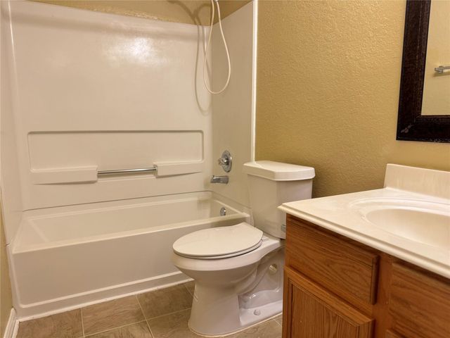 15711 Western Skies Drive, Houston, TX 77086