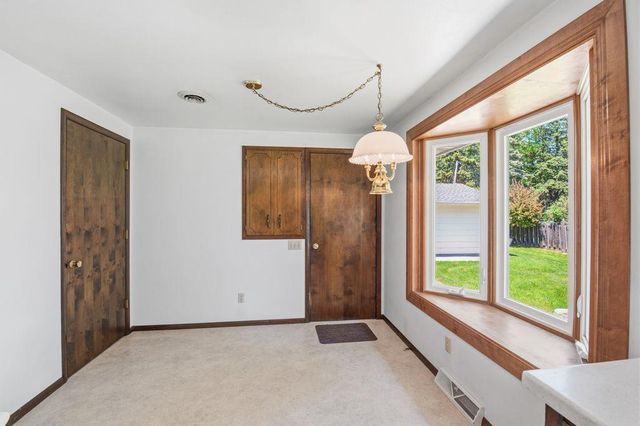 1532 NORTH ROAD, Green Bay, WI 54313