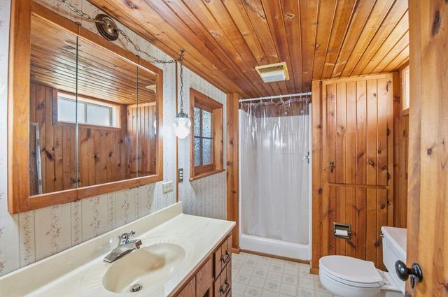 1532 NORTH ROAD, Green Bay, WI 54313