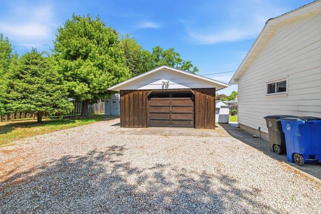 1532 NORTH ROAD, Green Bay, WI 54313