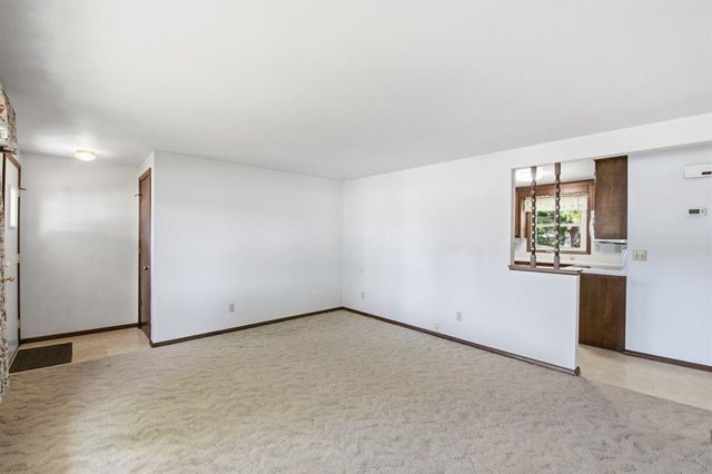 1532 NORTH ROAD, Green Bay, WI 54313
