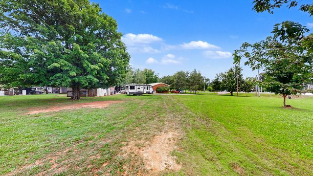801 Tiny Town Rd, Clarksville, TN 37042