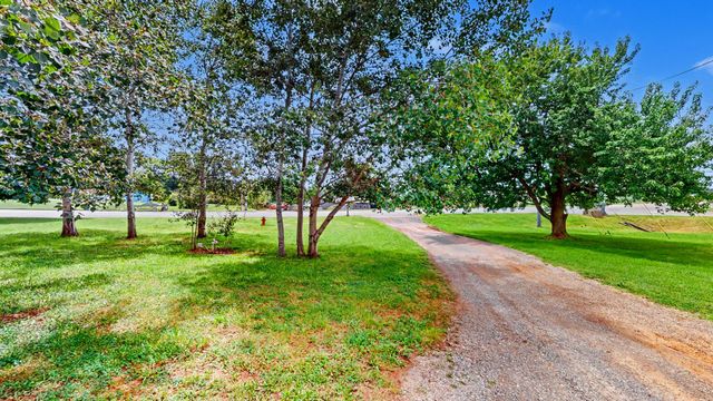 801 Tiny Town Rd, Clarksville, TN 37042