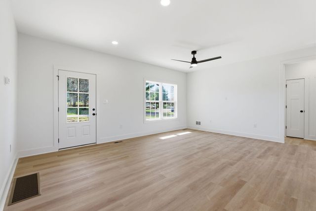 95 House Hill Road, Lancaster, KY 40444