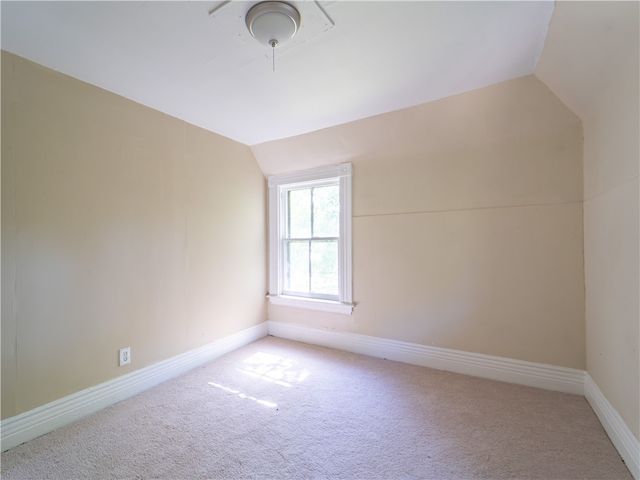 17 Peck Street, Rochester, NY 14609