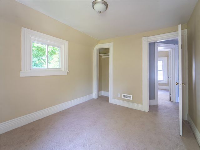 17 Peck Street, Rochester, NY 14609