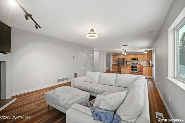 16312 Seville Park Circle, Anchorage, AK 99516