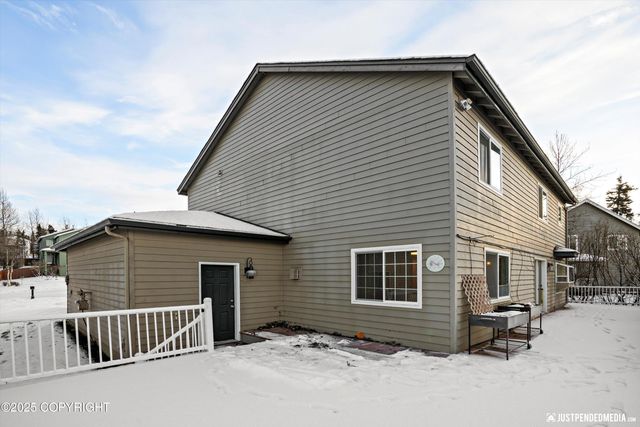 16312 Seville Park Circle, Anchorage, AK 99516