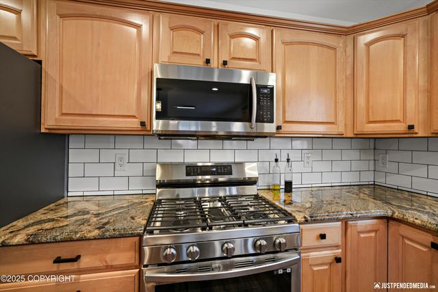 16312 Seville Park Circle, Anchorage, AK 99516