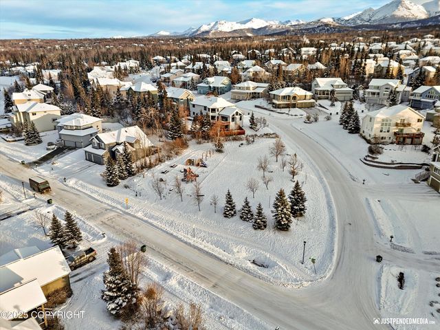 16312 Seville Park Circle, Anchorage, AK 99516