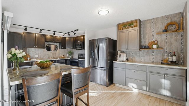 1511 Erin Court NE, Palm Bay, FL 32905