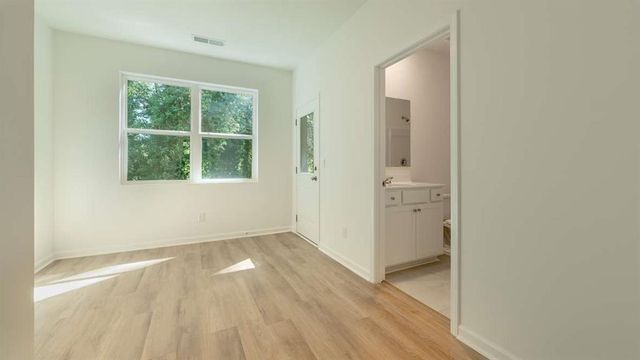 1320 Lakota Place, Atlanta, GA 30315