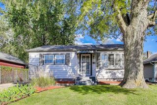 302 S Briggs Street, Joliet, IL 60433