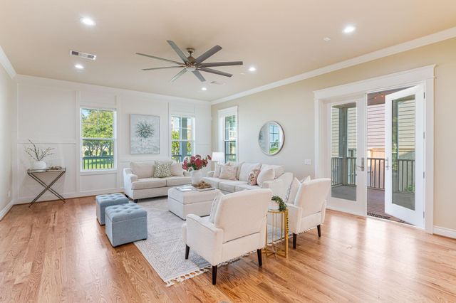 53 Island Passage, Galveston, TX 77554